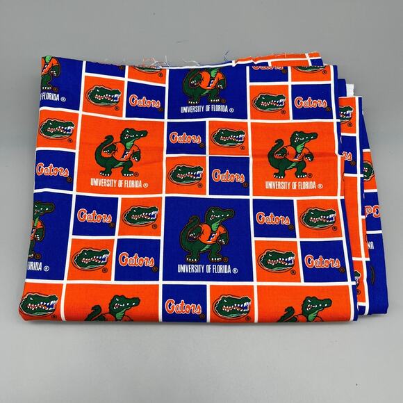 University of Florida Gators Fabric College size 72x42 Alumni Crafts‎ Arts DIY - Picture 1 of 7